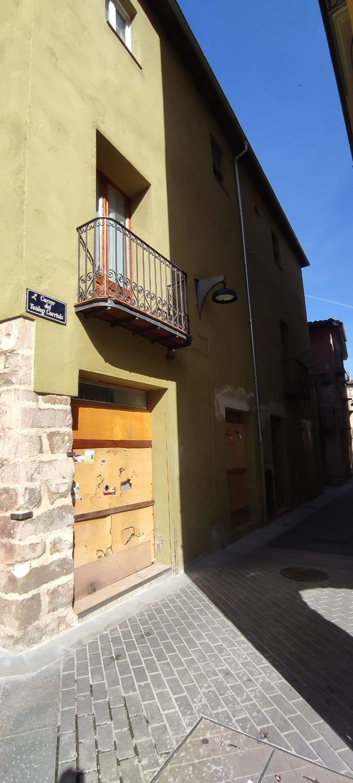 Casa de pueblo en Calle del Teòleg Corriols, 1 - Foto 2