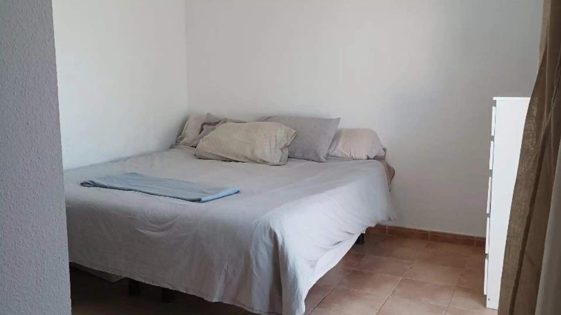 Casa adosada en  Calle Monte de Santa Pola 35 - Foto 14