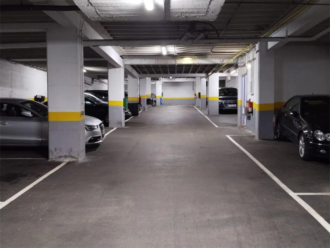 Piso en  Calle Leopoldo Calvo Sotelo 2 - Foto 17