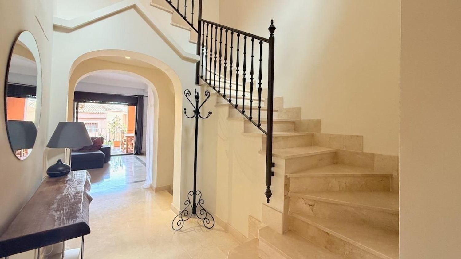 Chalet adosado en C. Isabel Barreto, 2, Valle Romano Golf - Foto 3