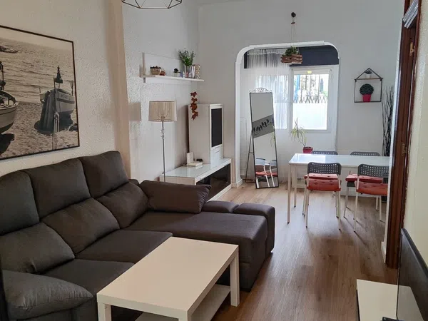 Piso en calle Emilio Prados, 25 - Foto 2