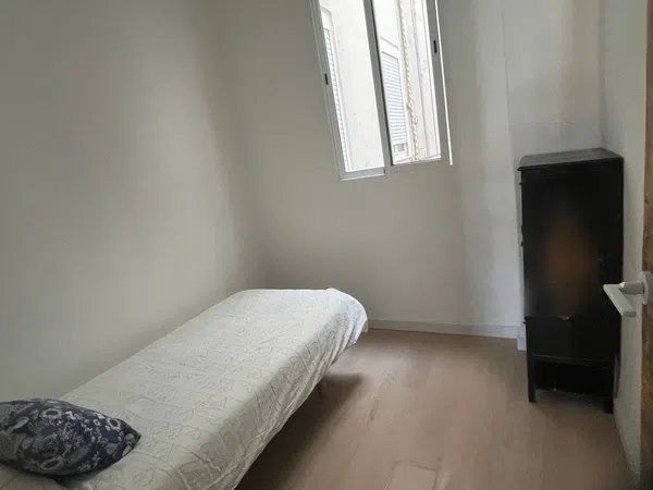 Piso en calle de Sant Josep de Calassanç, 15 - Foto 2