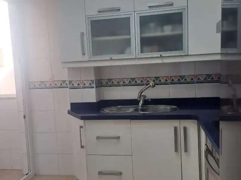 Piso en  Calle Leonor de Aquitania 1 - Foto 4