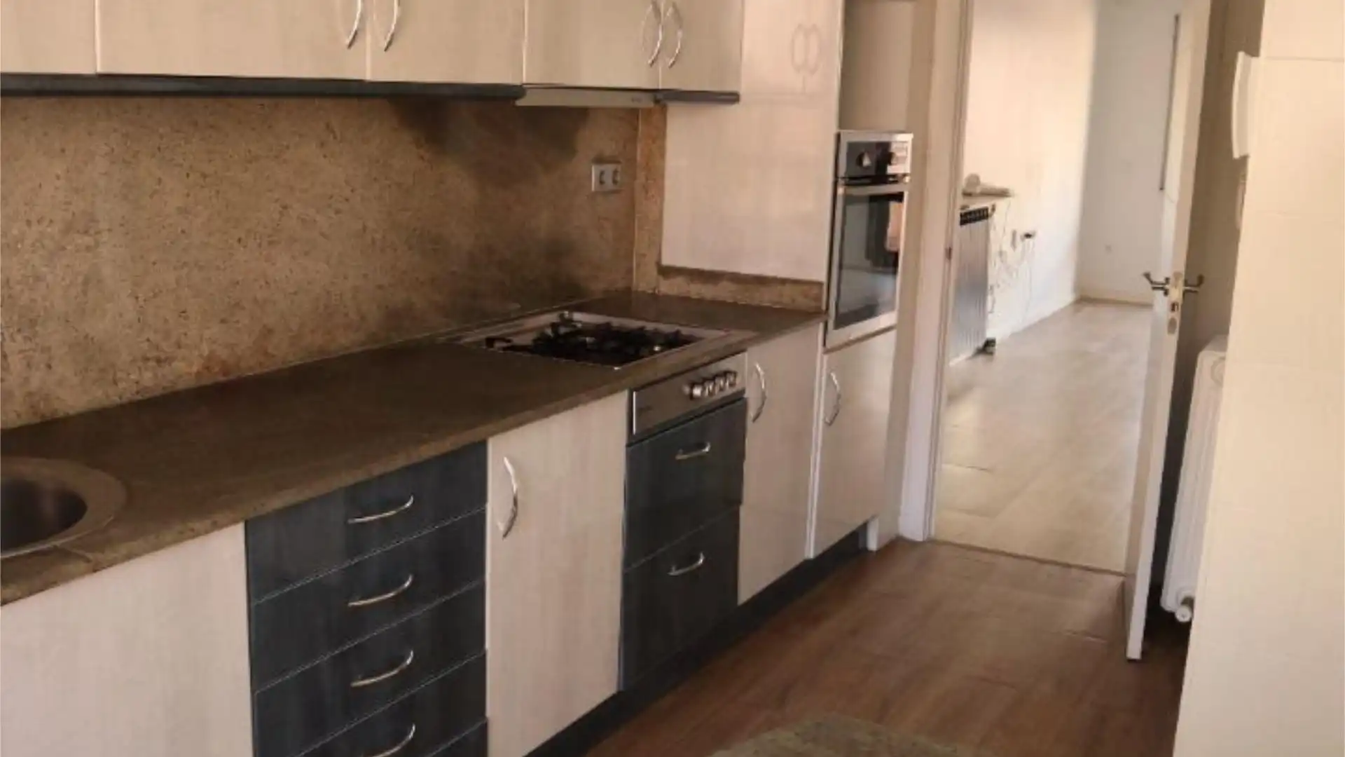 Piso en  Carrer Doctor Combelles 3 - Foto 8