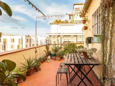 Ático en plaza de Santa Caterina, 1