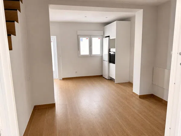 Chalet pareado en Calle de los Hermanos García Noblejas, Simancas - Foto 1