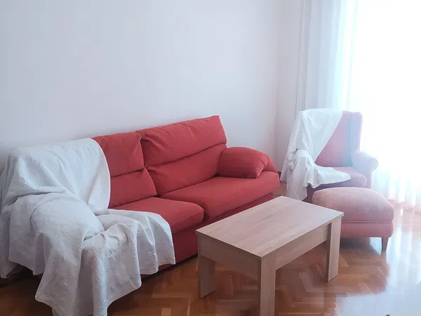 Piso en Barrio Capuchinos-Glorieta-C. Jardín - Foto 1