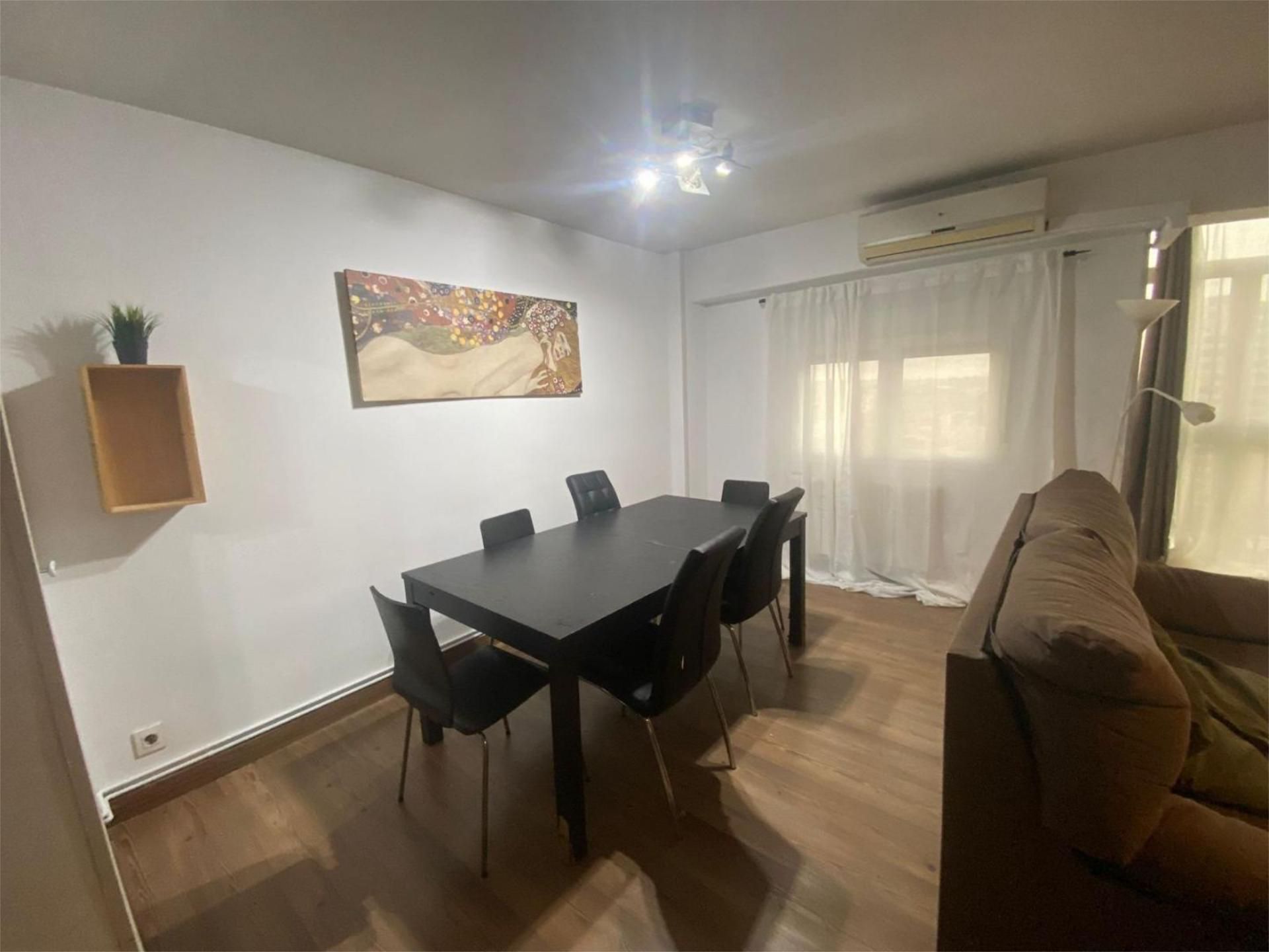 Piso en  Calle del Pianista Eduardo del Pueyo 1 - Foto 3