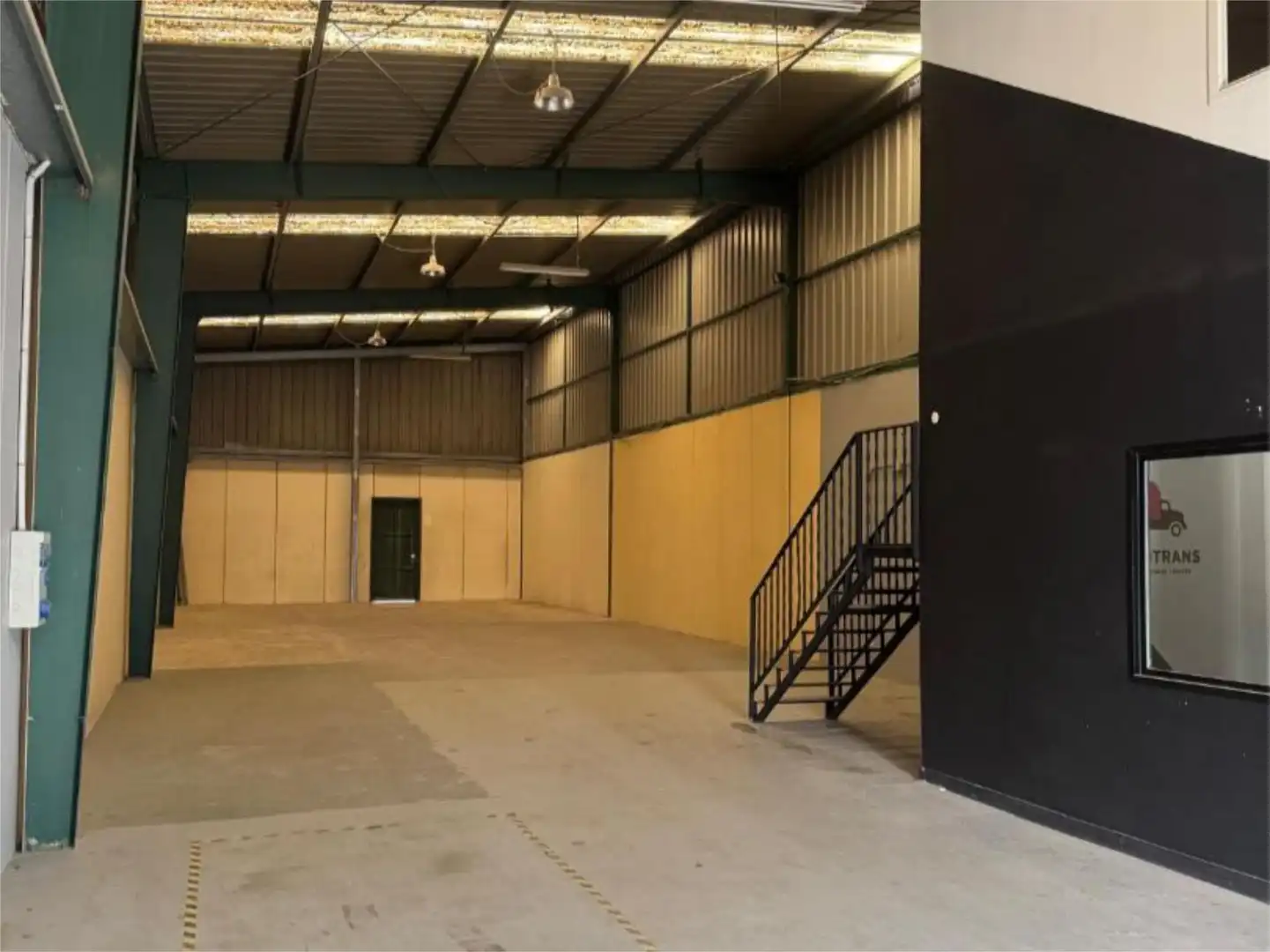 Nave Industrial en  Via Sup L2 Campanales 13A - Foto 2