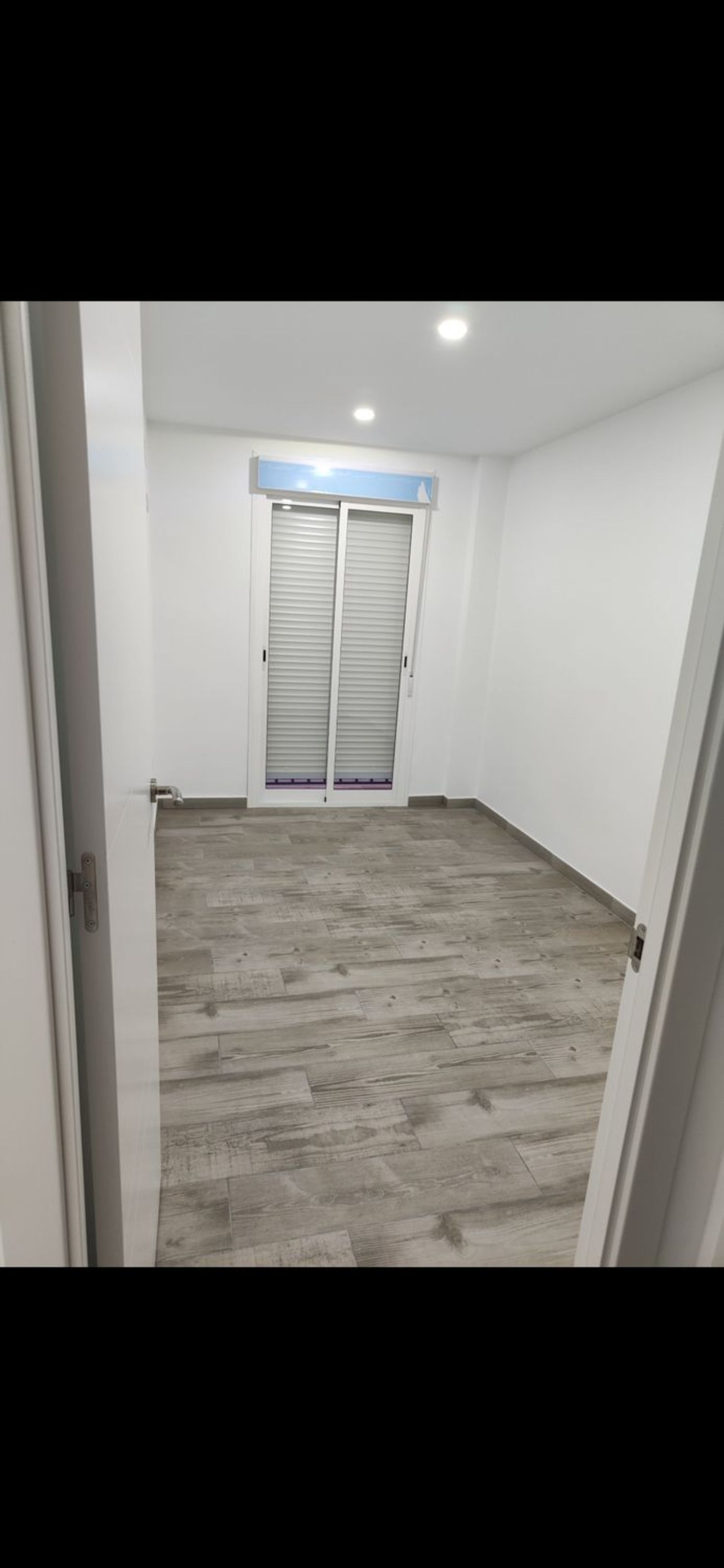 Piso en Avenida Primero de Mayo, 184 - Foto 4