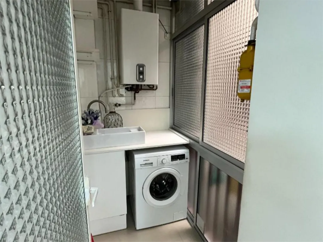 Piso en  Carrer de Sants 241 - Foto 9