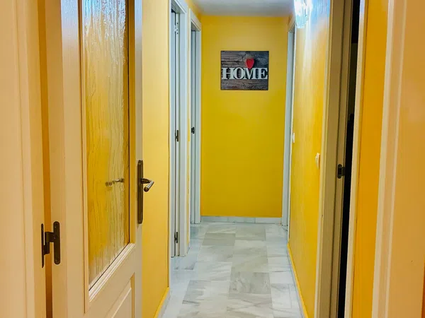 Piso en avenida María Zambrano, 1 - Foto 8