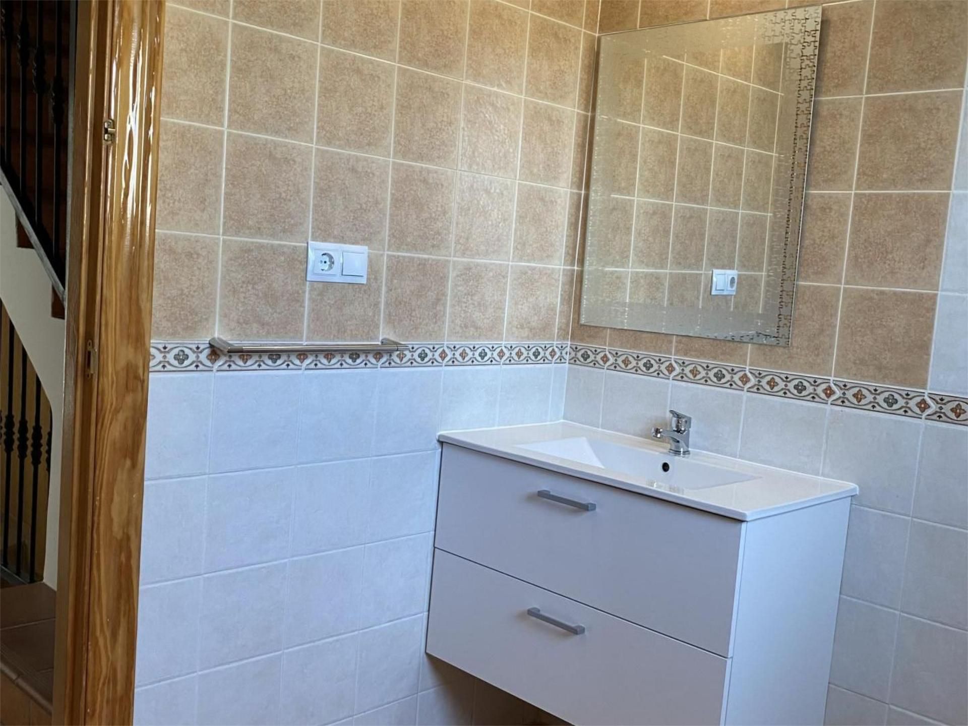 Casa adosada en  Calle Escritor Marcos Negrete 5 - Foto 15