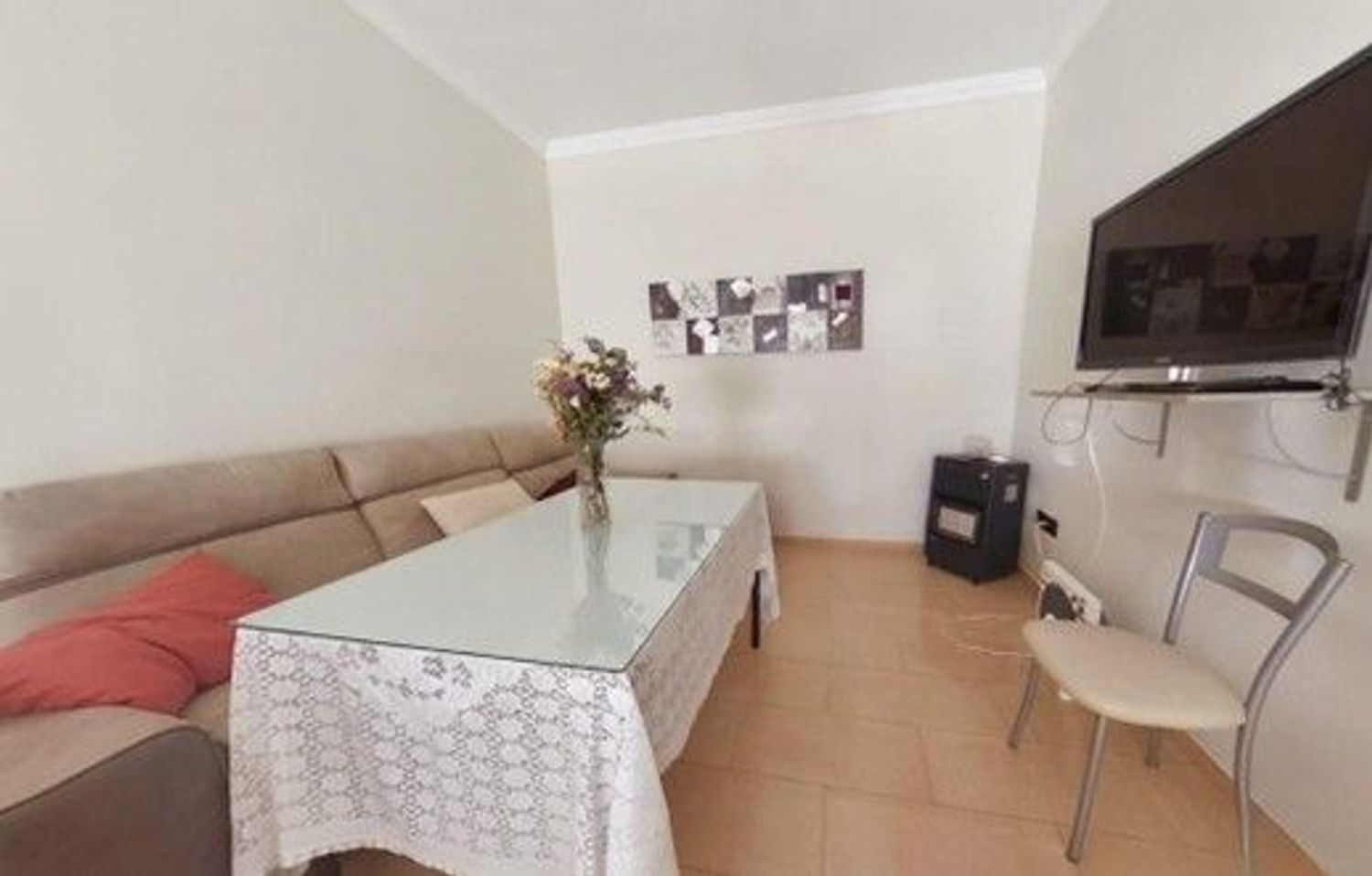 Chalet adosado en Bollullos Par del Condado - Foto 2