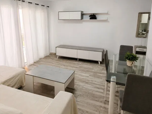 Piso en Los Castillejos - La Trinidad, Los Castillejos - La Trinidad - Foto 1