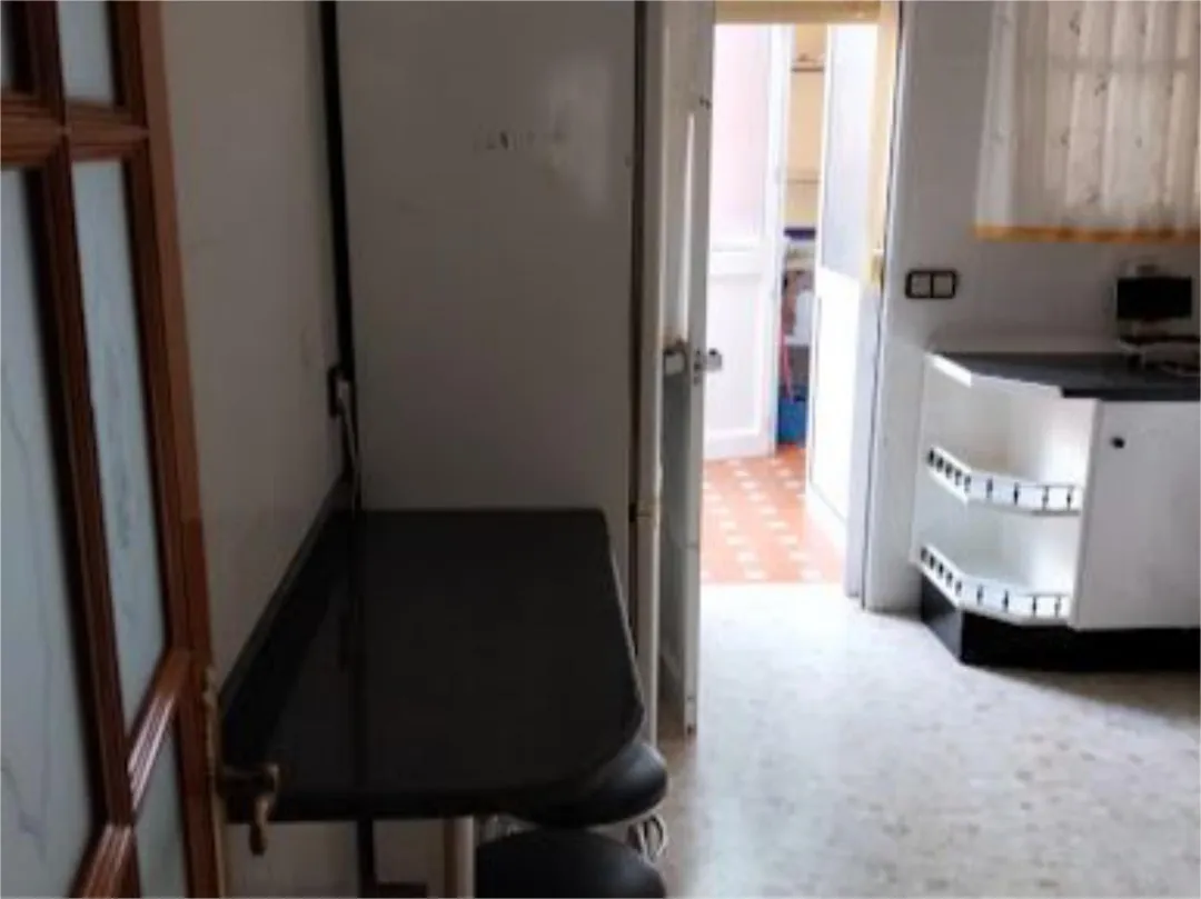 Casa adosada en  Avenida Ingeniero José Luis Prats 1 - Foto 13