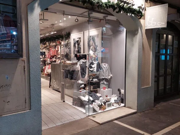 Local en Tienda de ropa en Calle de Santa Maria, 14, Centre - Estació, Centre - Estació - Foto 5