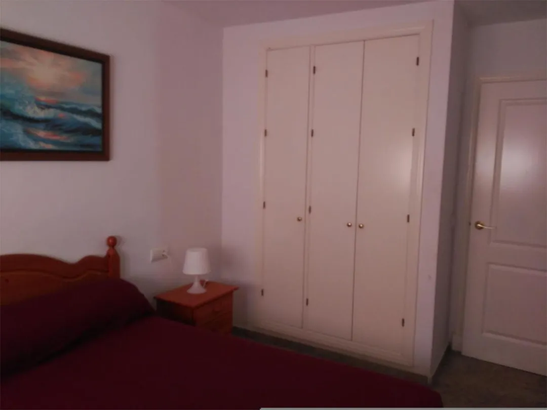 Piso en  Avenida Reina Sofía 2 - Foto 8