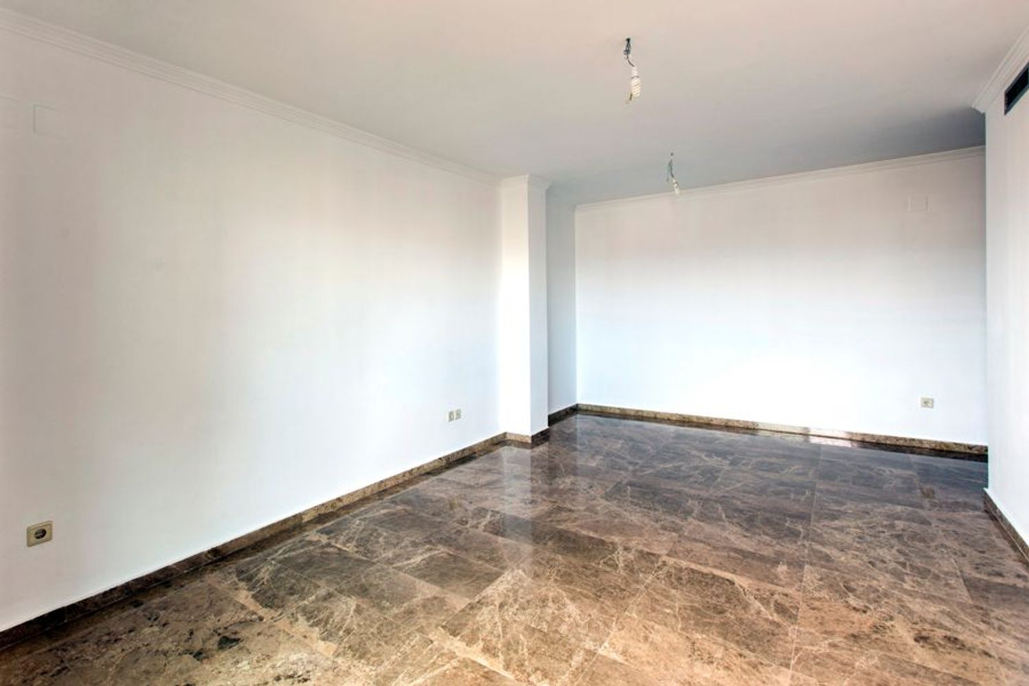 Piso en avenida de les Corts Valencianes, 37 - Foto 5