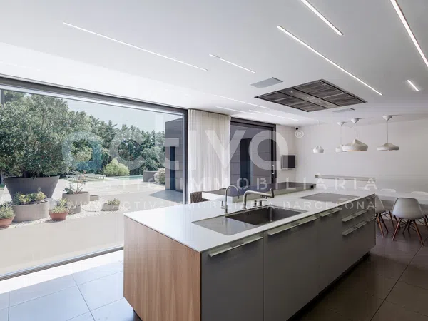 Casa o chalet independiente en Avenida de Jacint Esteva Fontanet, La Miranda - Ciutat Diagonal - Foto 10