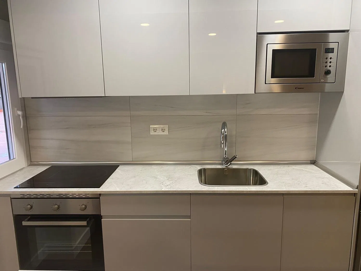 Piso en avenida de Alberto de Alcocer, 32 - Foto 2