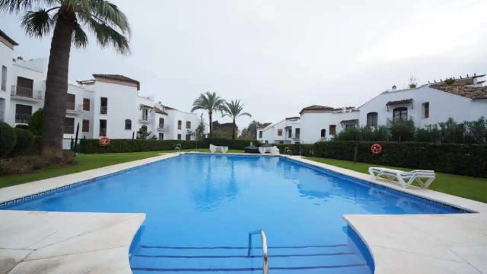 Apartamento en LA TORRE, LOS ARQUEROS, BENAHAVIS - Foto 1