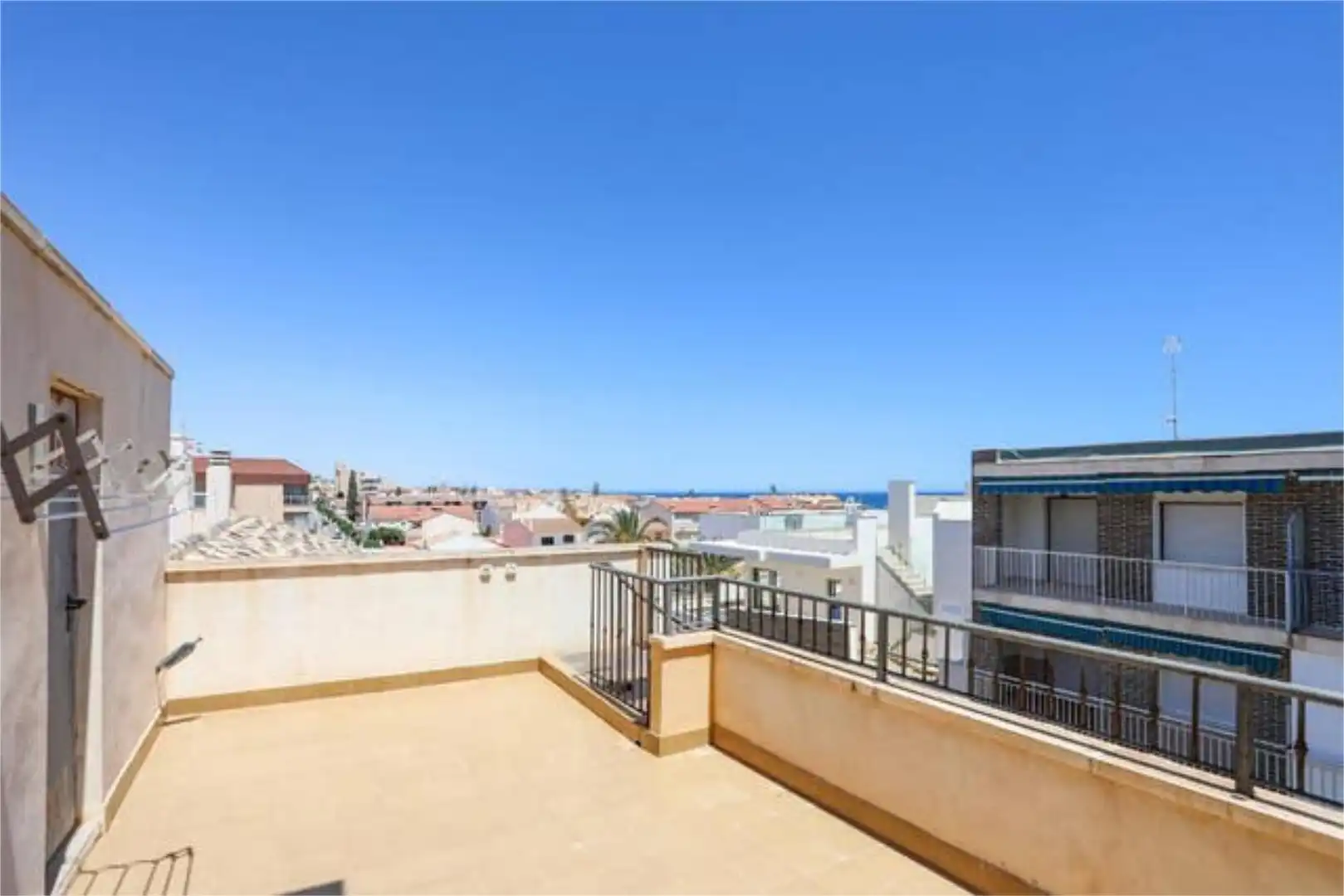 Piso en Torre de la Horadada - Foto 2
