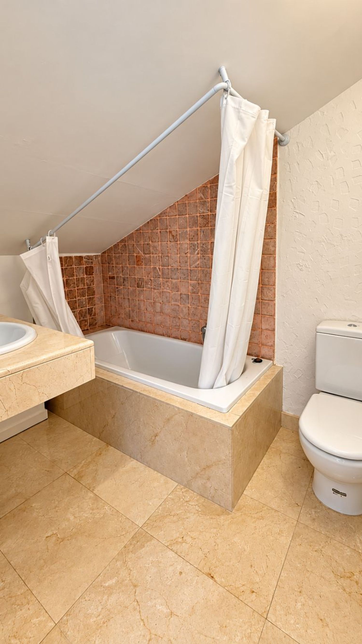 Chalet pareado en Ciudalcampo - Foto 11