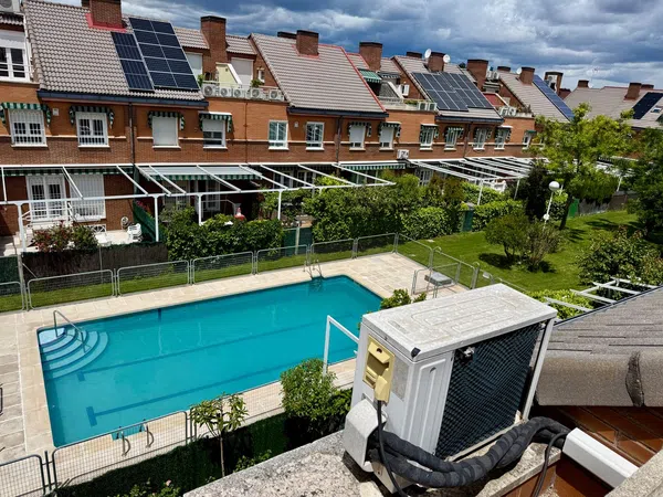 Chalet adosado en Calle de la Encina, 3, Getafe norte - Foto 1