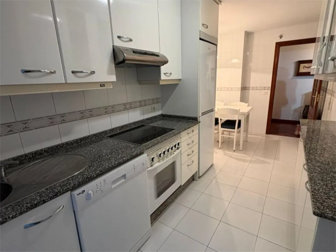 Piso en  Praza Alcalde López Menéndez 1 - Foto 3