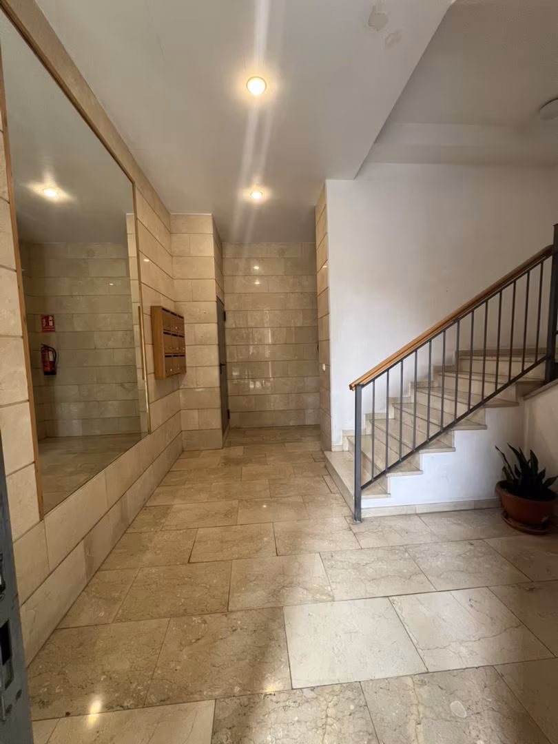 Piso en  Avinguda del Port 97 - Foto 6