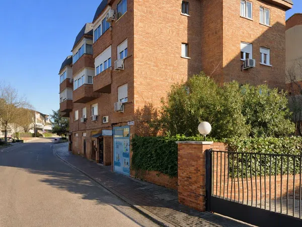 Piso en travesía de Ramón y Cajal, 3 - Foto 1