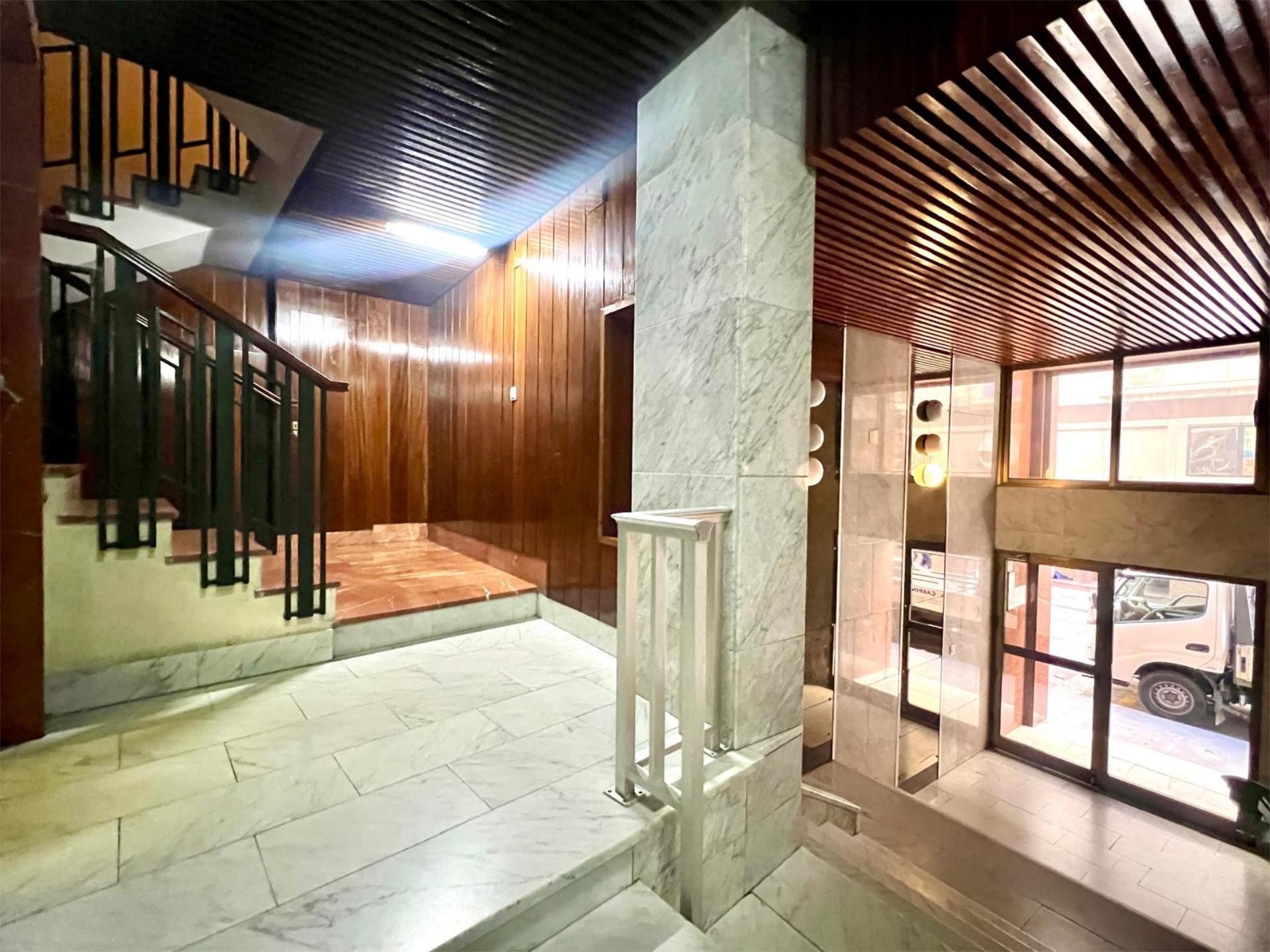 Piso en  Calle de Álvarez Sereix 5 - Foto 14