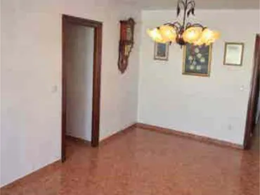 Piso en Barriada de La Luz - Foto 1