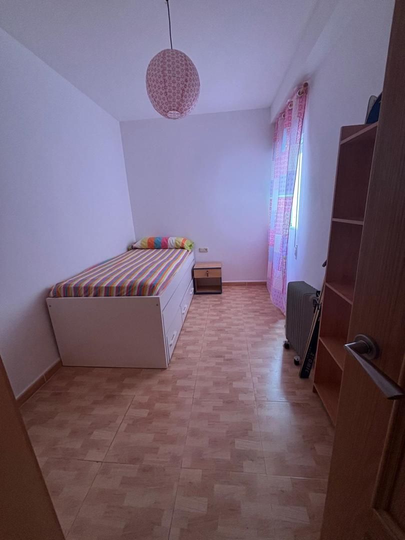 Piso en  Calle Pedro Antonio de Alarcón 64 - Foto 8