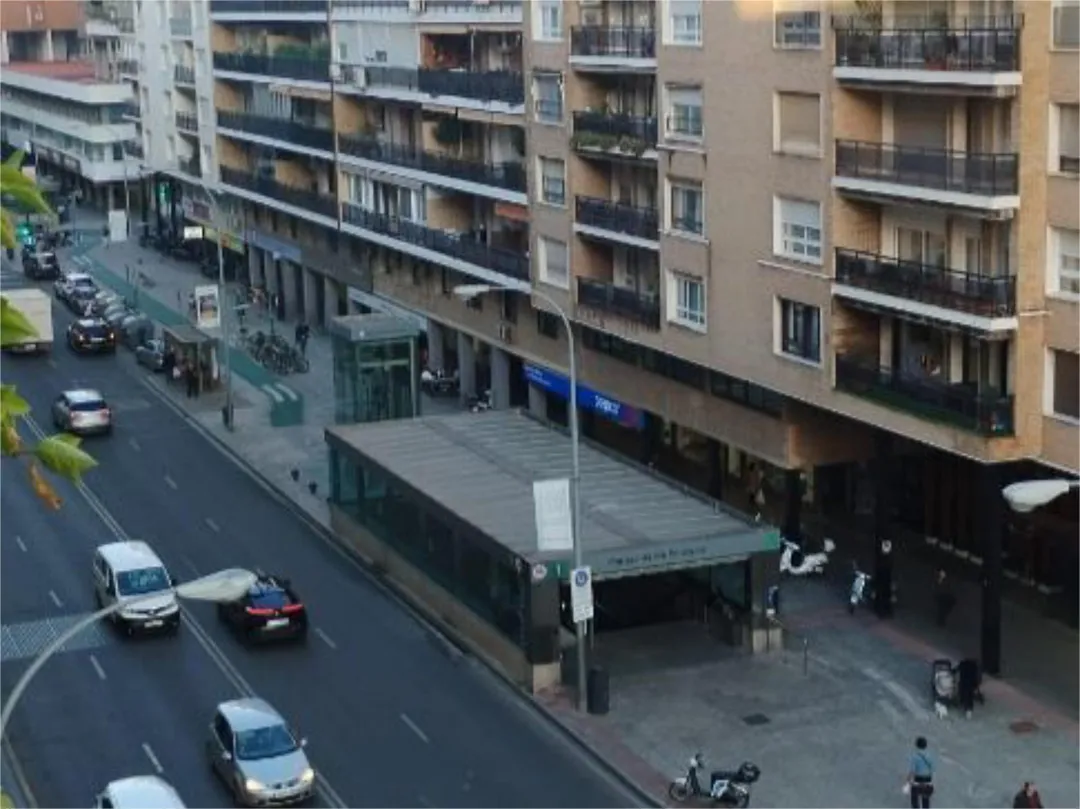 Piso en  Avenida de la República Argentina 52 - Foto 8