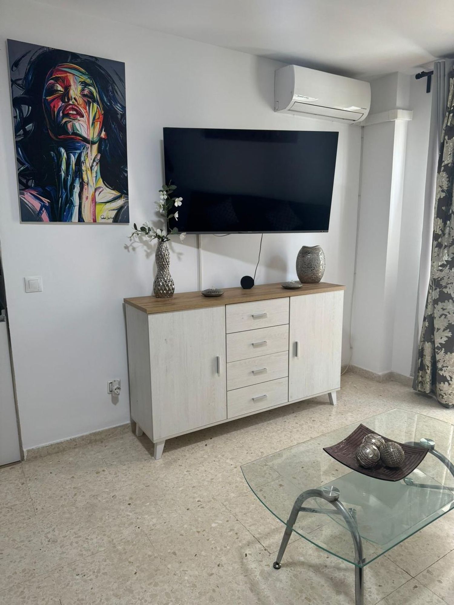 Estudio en Plaza de Bailén, La Trinidad - Foto 9