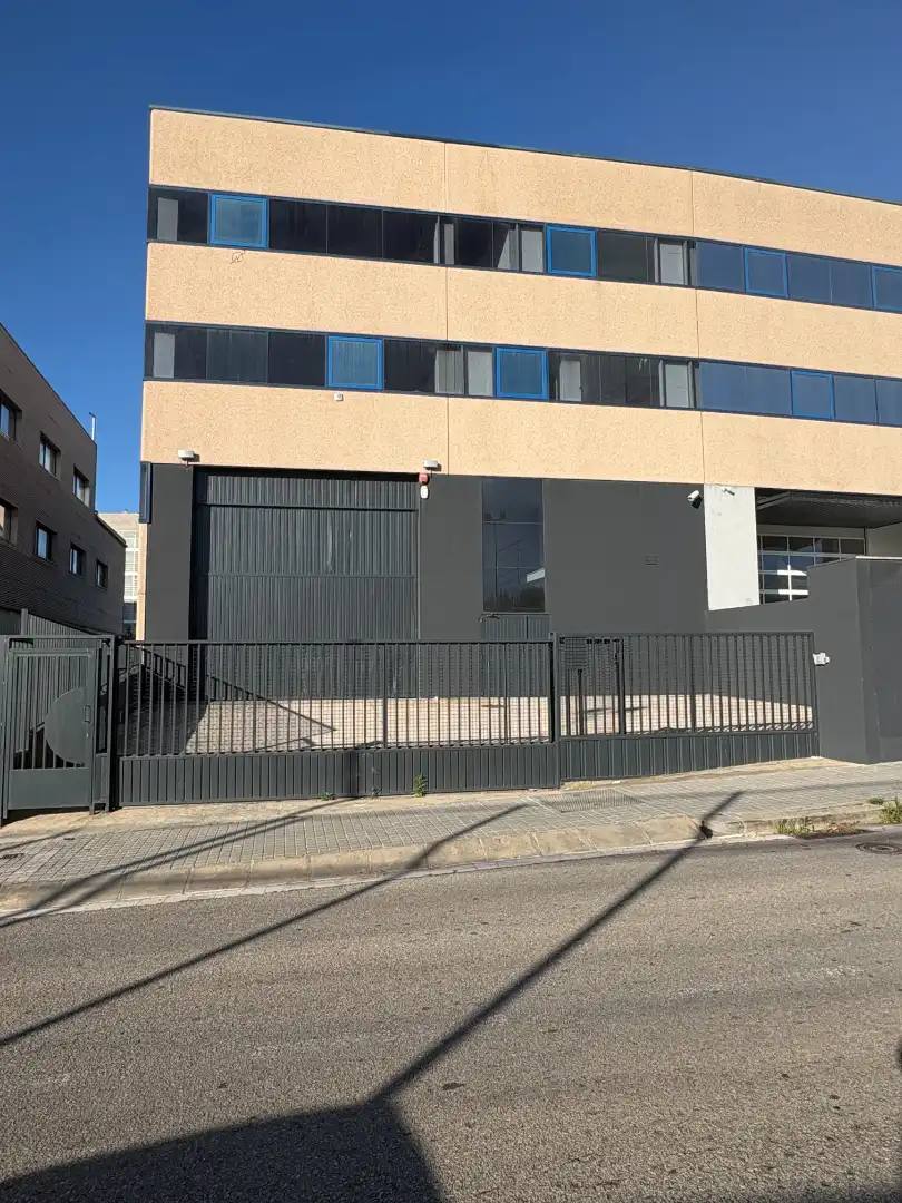 Nave Industrial en Badalona - Foto 43