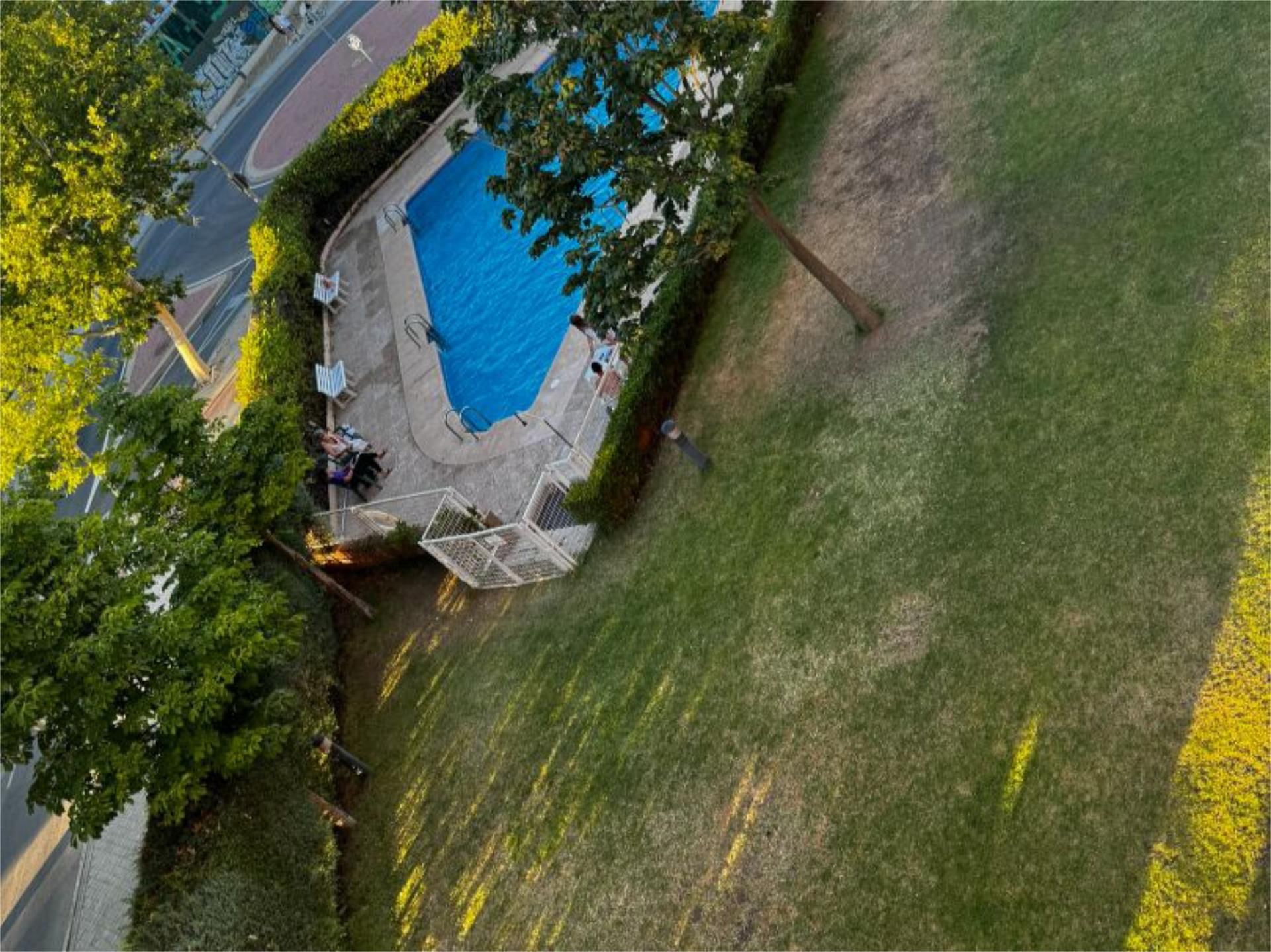 Piso en  Calle Bornos 24D