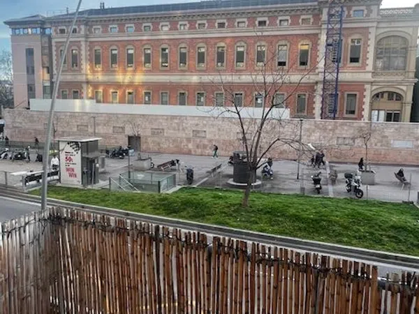 Piso en calle de Casanova, 152