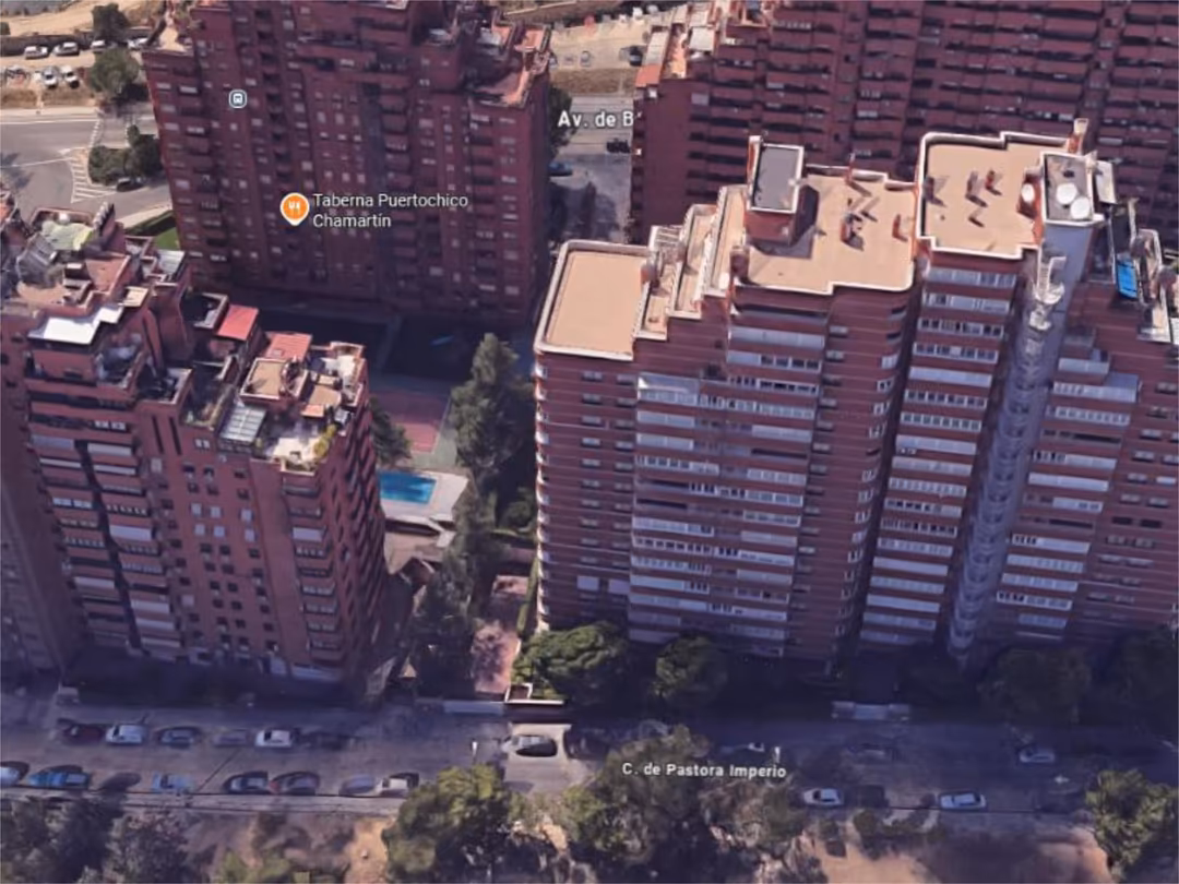 Piso en  Calle de Pastora Imperio 5