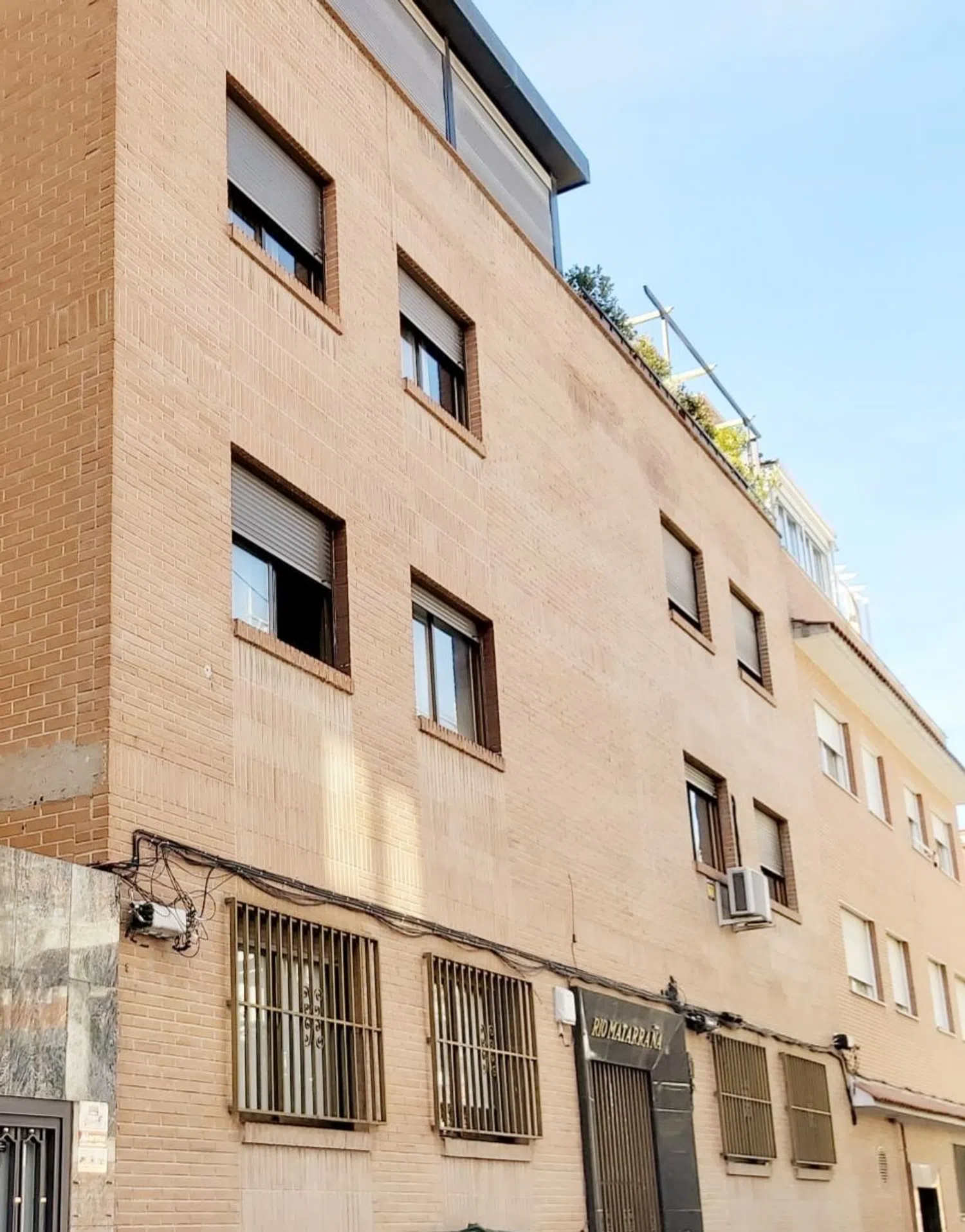 Piso en calle Río Matarrana, 1 - Foto 1