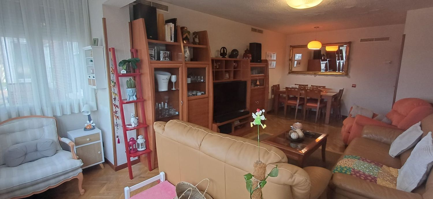 Piso en travesía de Ramón y Cajal, 3 - Foto 3