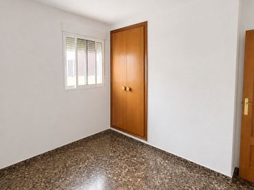 Piso en  Carrer de Joan Baptista Llovera 20 - Foto 9