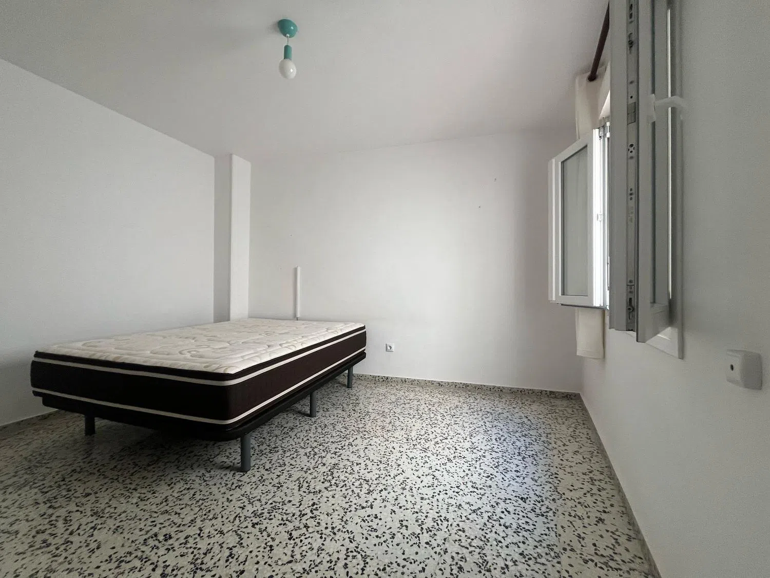Piso en Barrio Plaza de la Gavidia-San Lorenzo - Foto 24