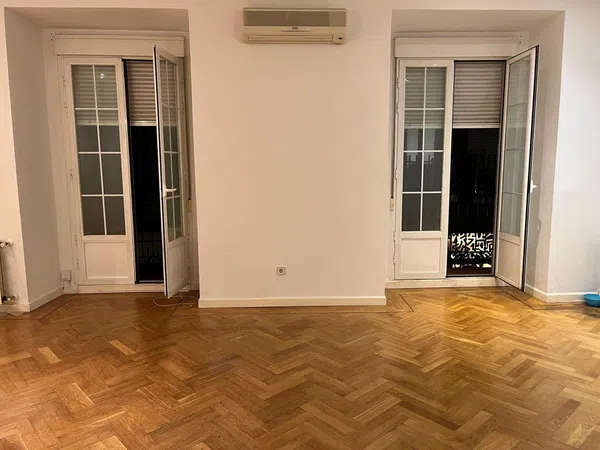 Piso en calle de la Libertad, 10