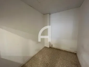 Local comercial en  Carrer de l'Escultor Armengol - Foto 8