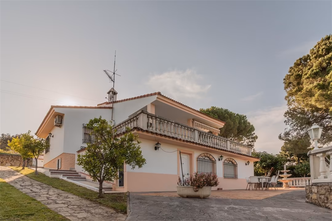 Planta baja en  Avenida Bellavista 25 - Foto 4