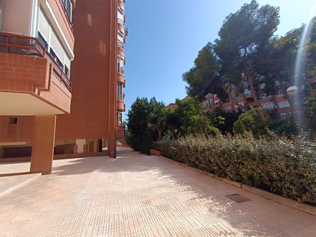 Piso en  Calle Victoria Kent Siano 32 - Foto 4