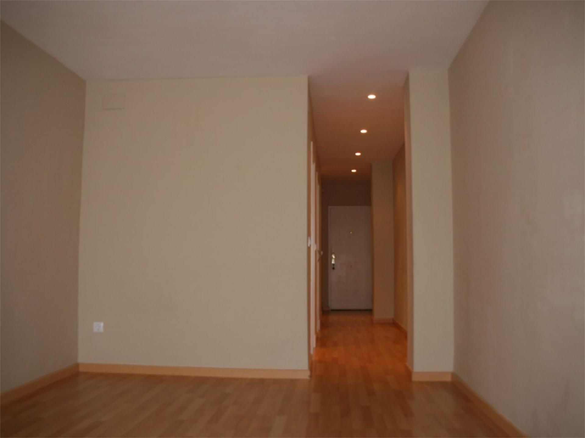 Piso en  Calle Pedro Pérez Fernández 27 - Foto 2